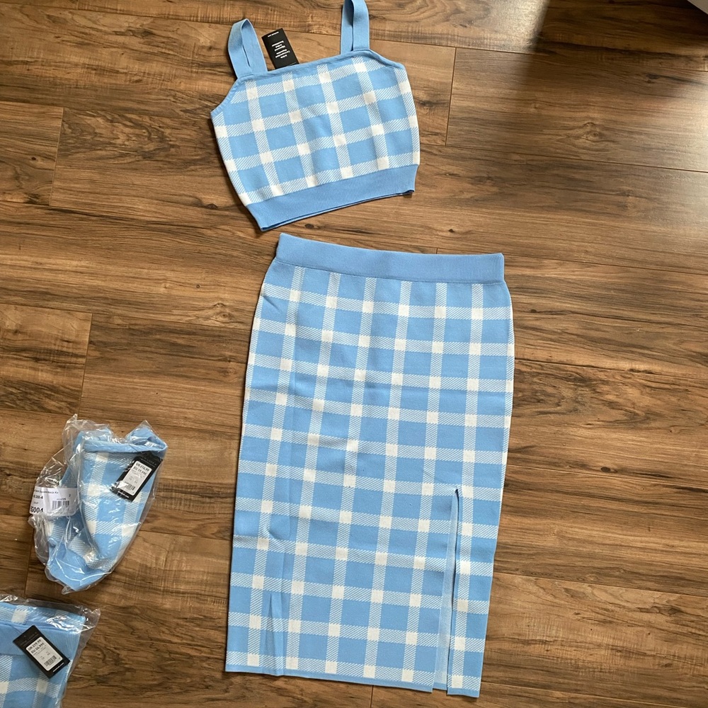 2 Piece Outfit - Light Blue Knit Plaid/Checkered Midi Skirt & Knit Tank/Top